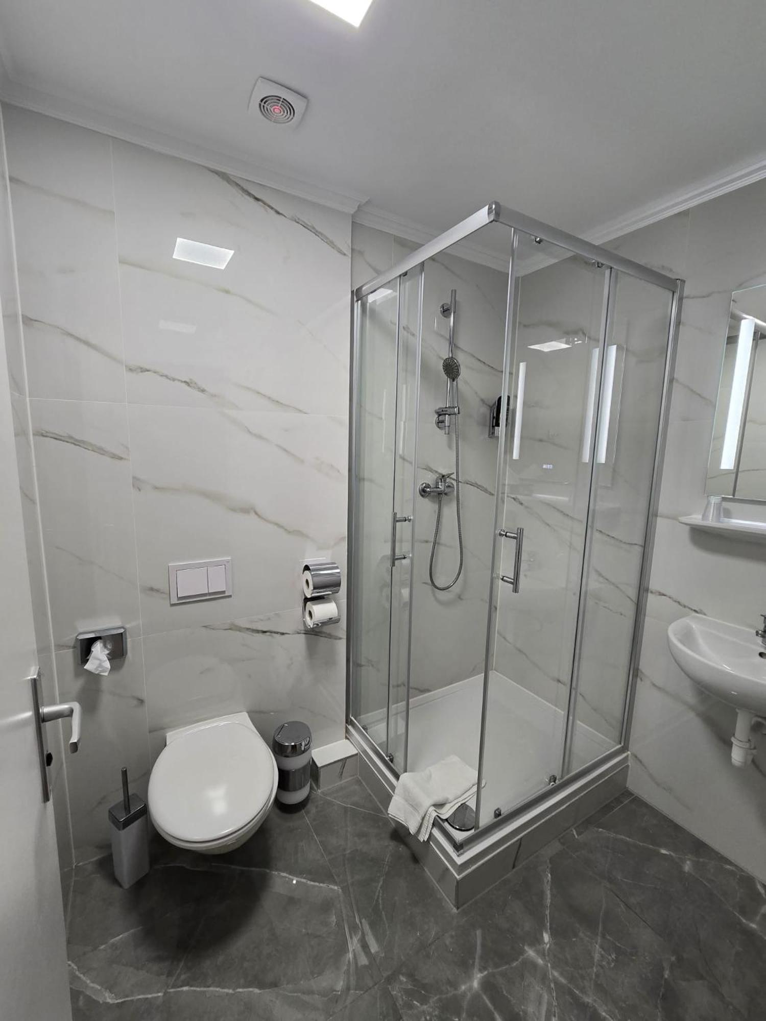 Hotel Arche Berlin Zewnętrze zdjęcie